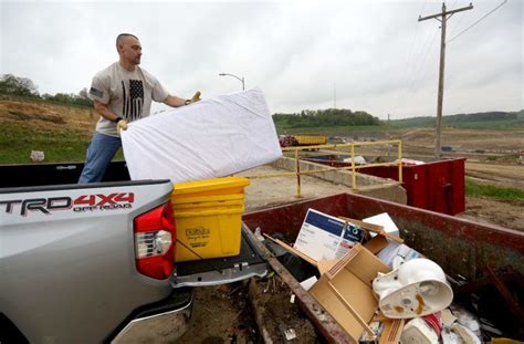 city of dubuque landfill|dubuque landfill tv disposal.